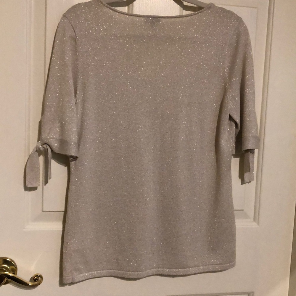 Top - Picture 7 of 8